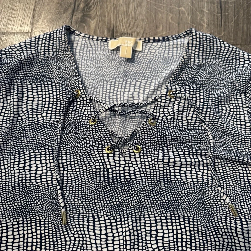 Michael Kors Blue and White Textured Top bell sleeve size large women